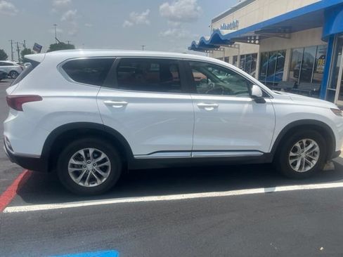 Used 2019 Hyundai Santa Fe SE FWD image 6