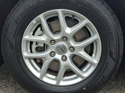 Used 2023 Chrysler Pacifica Touring-L FWD image 29