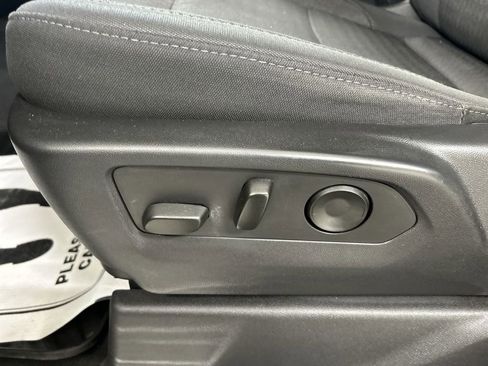 Used 2024 Chevrolet Silverado 2500 LT w/ Convenience Package AWD/4WD image 10