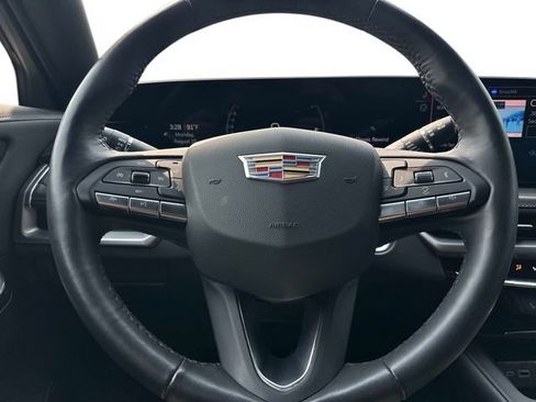 Used 2024 Cadillac XT4 Premium Luxury w/ Cold Weather Package FWD image 19