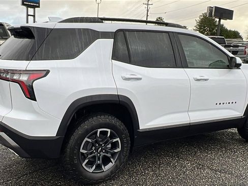 New 2026 Chevrolet Equinox ACTIV w/ Convenience Package III image 5