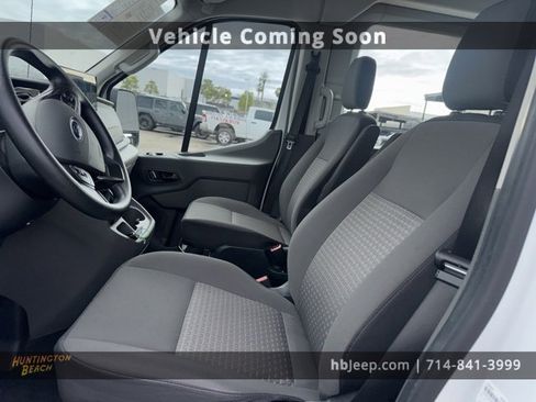 Used 2023 Ford Transit 350 XLT image 9