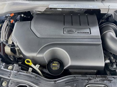 Used 2022 Land Rover Discovery Sport S image 35