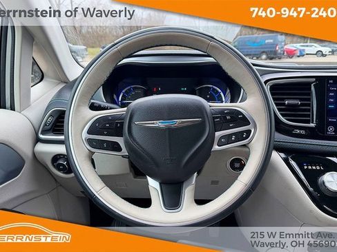Used 2018 Chrysler Pacifica Limited w/ Advanced Safetytec Group image 10