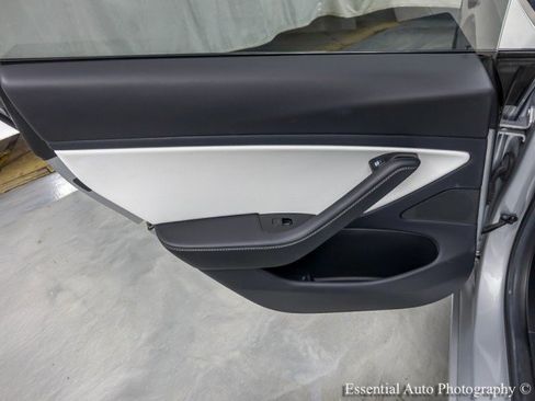 Used 2018 Tesla Model 3 Performance AWD/4WD image 36