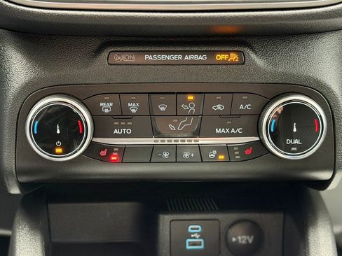 Used 2023 Ford Escape Active AWD/4WD image 16