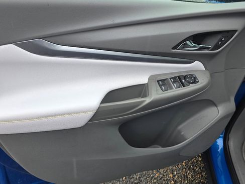 Certified 2023 Chevrolet Bolt EUV Premier image 30