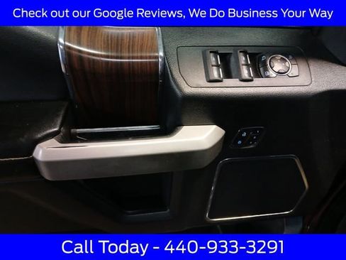 Used 2015 Ford F150 Lariat image 17