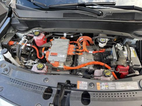 Used 2023 Chevrolet Bolt EUV Premier FWD image 19