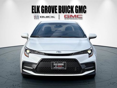 Used 2022 Toyota Corolla SE image 9