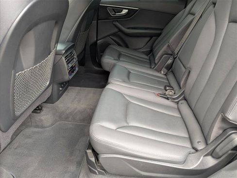 Used 2021 Audi Q7 2.0T Premium Plus w/ Executive Package AWD/4WD image 19