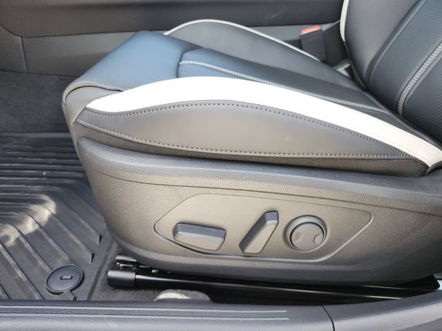 New 2026 Kia K5 GT-Line w/ GT-Line Premium Package FWD image 25