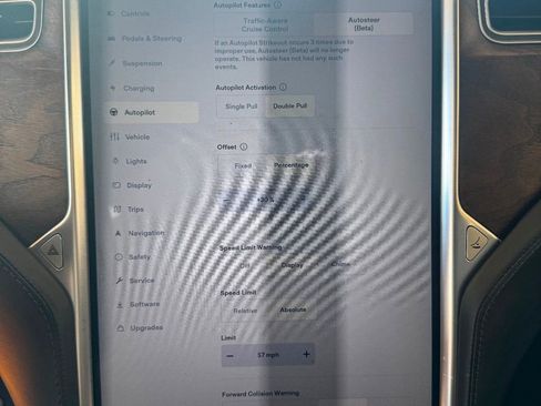 Used 2017 Tesla Model X 75D image 29