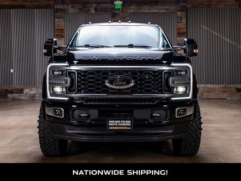 Used 2024 Ford F450 Platinum w/ FX4 Off-Road Package AWD/4WD image 4