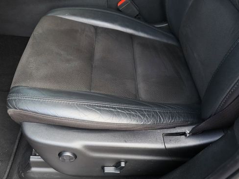 Used 2020 Dodge Durango R/T w/ Blacktop Package image 19