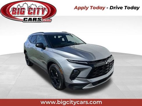 Used 2024 Chevrolet Blazer LT w/ Convenience Package AWD/4WD image 1
