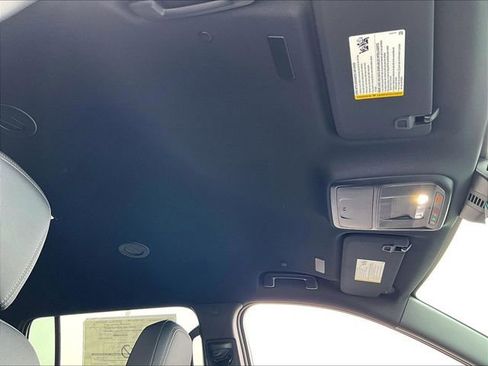 New 2026 Chevrolet Traverse LT image 29