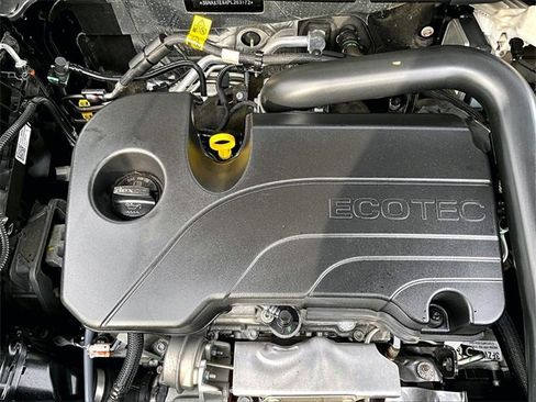 Used 2023 Chevrolet Equinox LT w/ Driver Convenience Package image 33