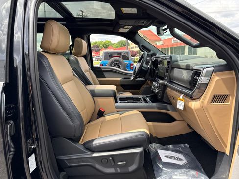 New 2026 Ford F350 Lariat w/ Lariat Premium Package AWD/4WD image 39
