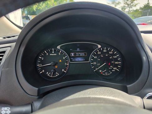 Used 2017 Nissan Altima 2.5 SR FWD image 20