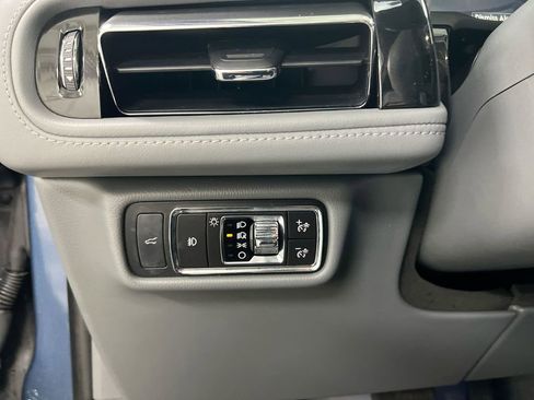 Used 2020 Lincoln Aviator Reserve w/ Equipment Group 201A image 19