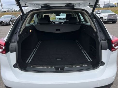 Used 2019 Buick Regal Essence w/ Driver Confidence Package I image 13