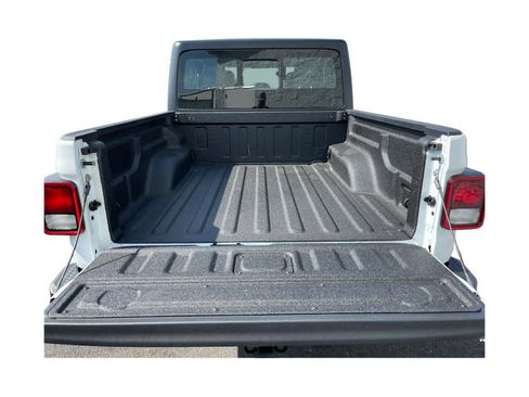 New 2025 Jeep Gladiator Sport image 10