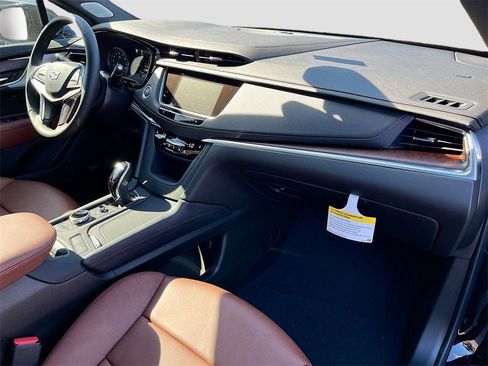 New 2025 Cadillac XT5 Premium Luxury w/ Technology Package image 31