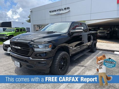 Used 2023 RAM 1500 Laramie AWD/4WD image 3