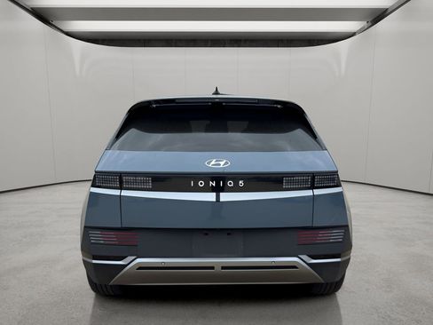 Used 2023 Hyundai Ioniq 5 SEL w/ Cargo Package image 4