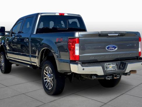 Used 2019 Ford F250 Lariat w/ Lariat Value Package AWD/4WD image 12