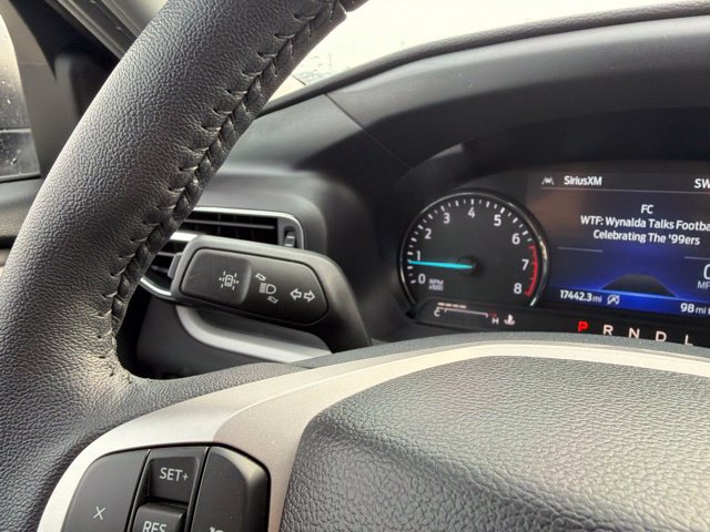 Used 2024 Ford Explorer XLT w/ Equipment Group 202A AWD/4WD image 39