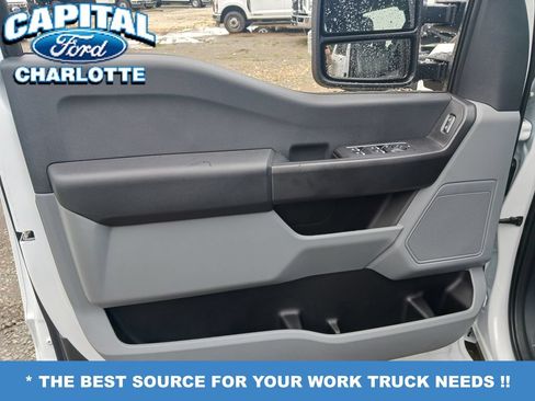 New 2026 Ford F250 XL w/ XL Chrome Package RWD image 8