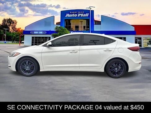 Used 2018 Hyundai Elantra SE w/ SE Connectivity Package 04 image 2