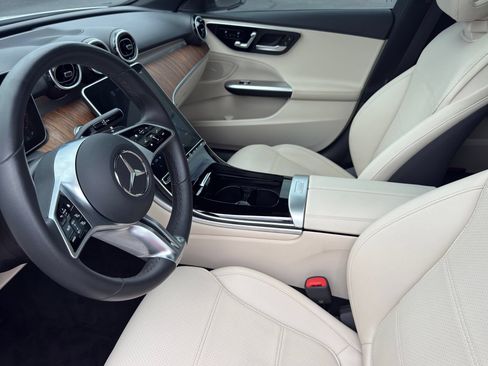 Used 2024 Mercedes-Benz C 300 Sedan image 14