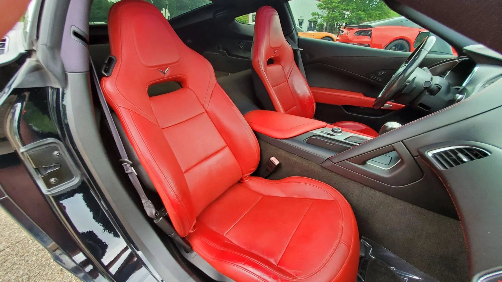 Used 2014 Chevrolet Corvette Stingray Coupe w/ 2LT Preferred Equipment Group RWD image 28