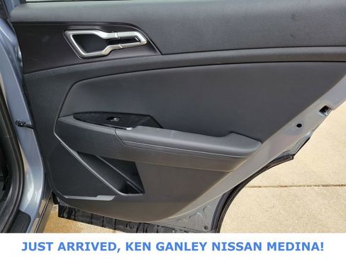 Used 2024 Kia Sportage EX FWD image 19