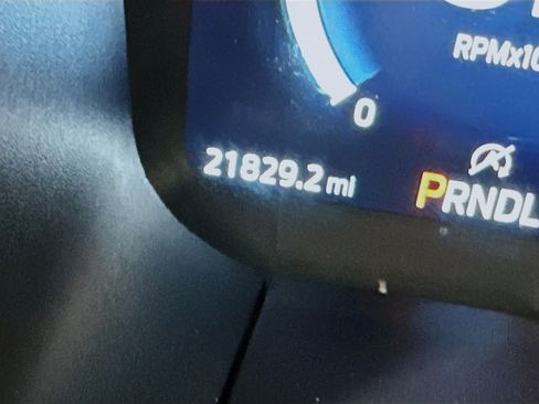 Used 2025 Ford Explorer ST-Line w/ ST-Line Street Pack image 19