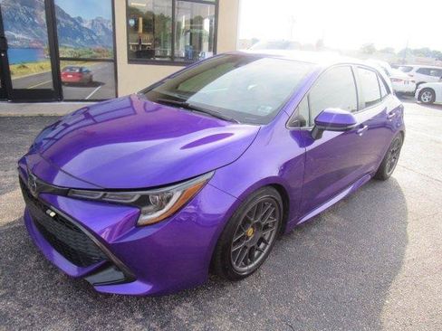 Used 2021 Toyota Corolla SE FWD image 2