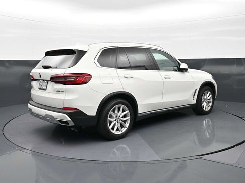 Used 2019 BMW X5 xDrive40i w/ Convenience Package AWD/4WD image 5