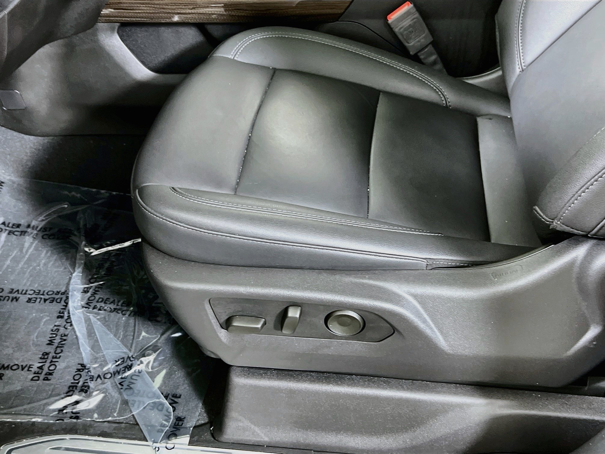 Used 2025 Chevrolet Silverado 1500 RST w/ Convenience Package II AWD/4WD image 19