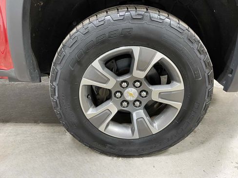 Used 2016 Chevrolet Colorado Z71 AWD/4WD image 5