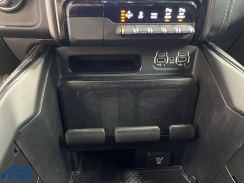 Used 2022 RAM 1500 Limited w/ Night Edition image 24