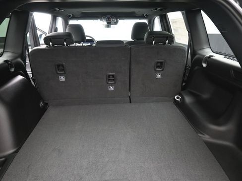 New 2025 Jeep Grand Cherokee Laredo X image 14