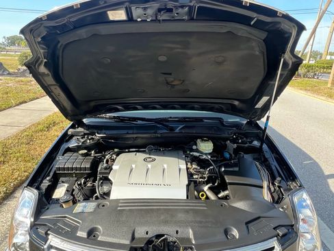 Used 2006 Cadillac DTS image 67