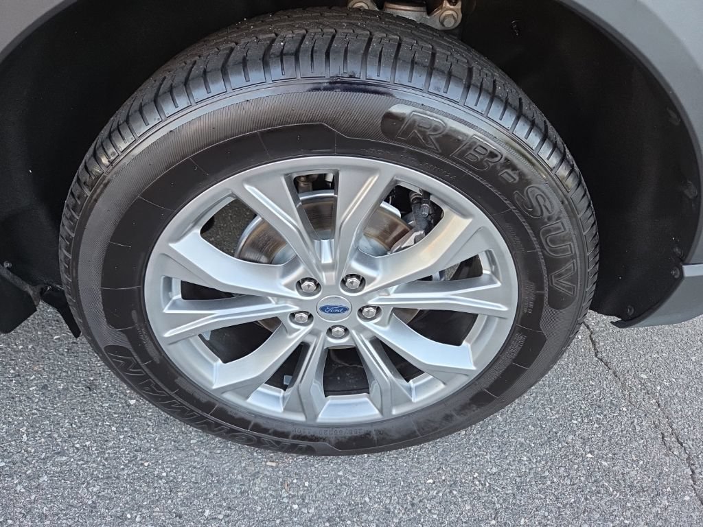Used 2024 Ford Explorer Limited RWD image 49
