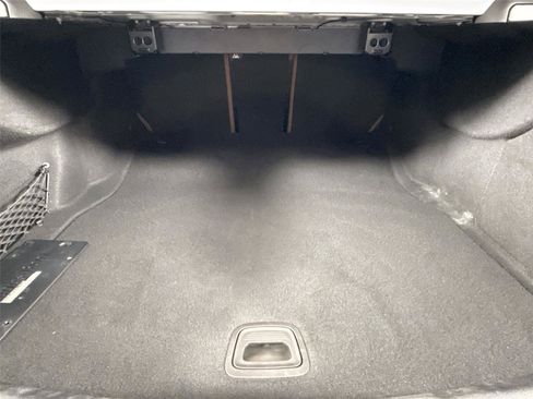 Used 2017 Mercedes-Benz E 300 4MATIC image 57