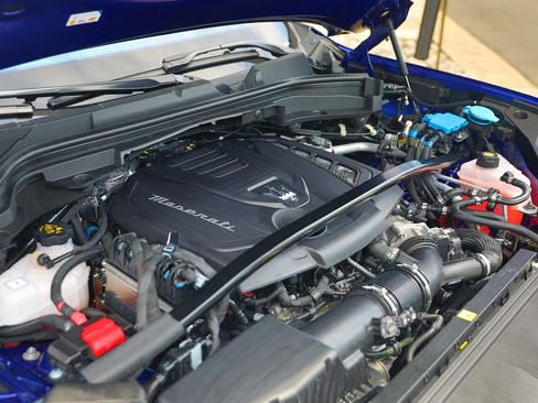 New 2024 Maserati Grecale GT image 68