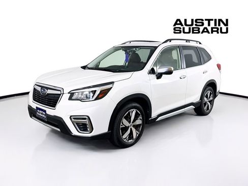 Used 2019 Subaru Forester Touring AWD/4WD image 3