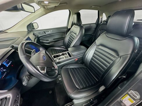 Used 2023 Ford Edge SEL image 13